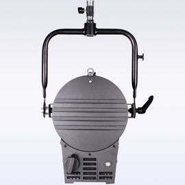 Volfram vervangend 200W LED Fresnel licht High TLCI/CRI voor televisiestudio verlichting ((Pole-Operated Yoke) leverancier